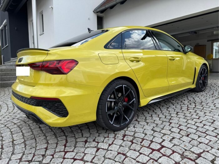 Audi RS3 2023 - Image 8