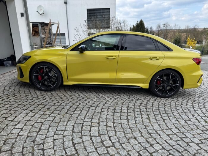 Audi RS3 2023 - Image 9