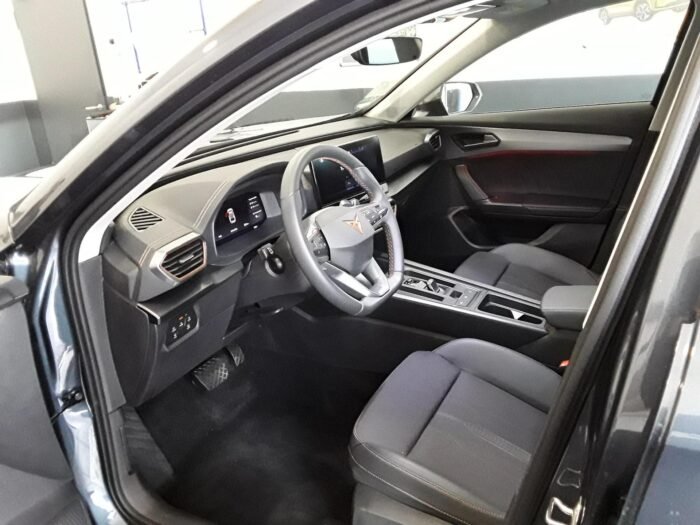 CUPRA Formentor E-Hybrid - Image 3