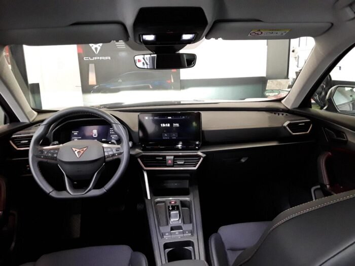 CUPRA Formentor E-Hybrid - Image 4